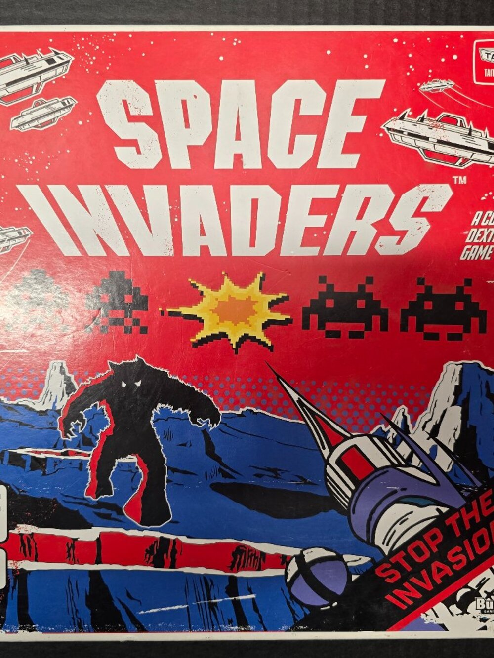 Space Invaders Cooperative Dexterity Board Game Buffalo Games NEW